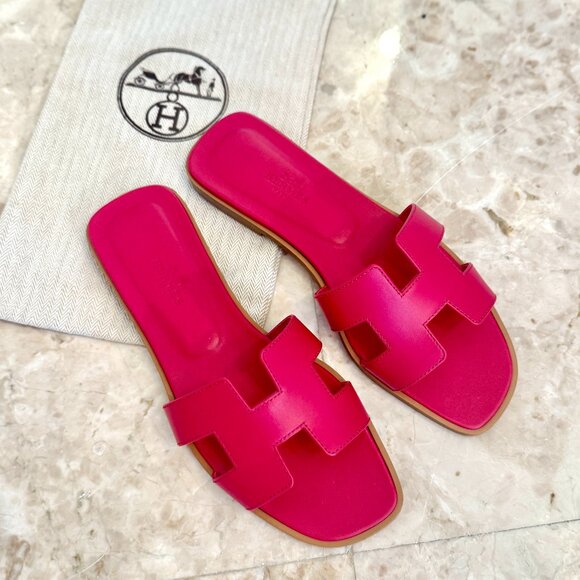 Hermes Oran Sandals - Picture 1 of 7